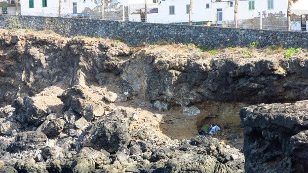 Un refugio a la intemperie en La Puntilla