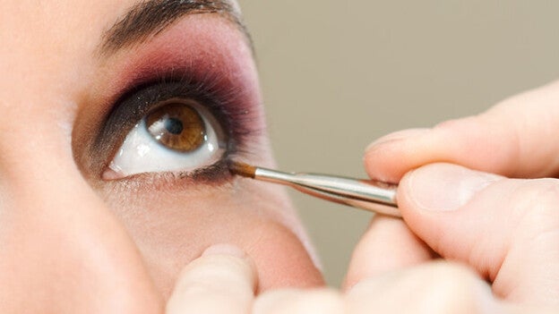 Guía para cuidar los ojos durante el carnaval