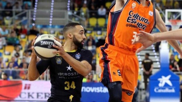 Primera bomba: Iberostar elimina a Valencia (72-79)