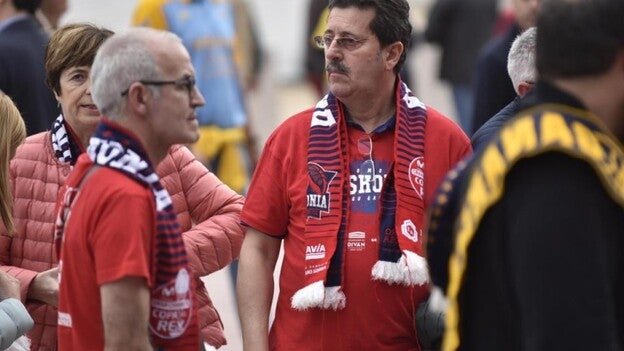 La Copa del Rey de baloncesto llena los hoteles; el carnaval, no