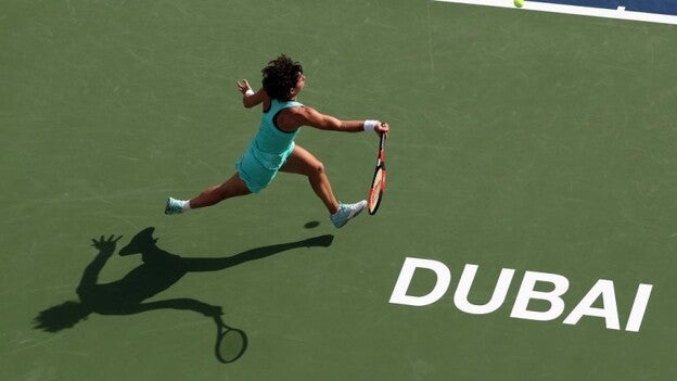 Carla Suárez cae en Dubai ante la checa Pliskova