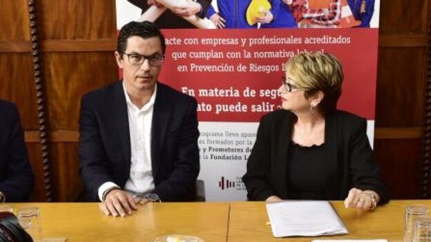 Rodríguez acusa a Madrid de «chantaje» con las carreteras