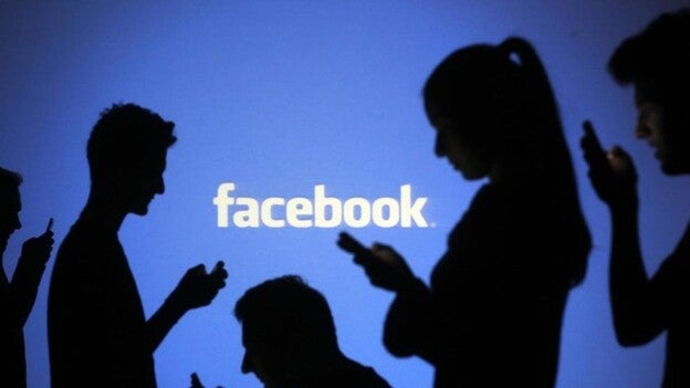 Facebook maneja nuestros datos para publicidad