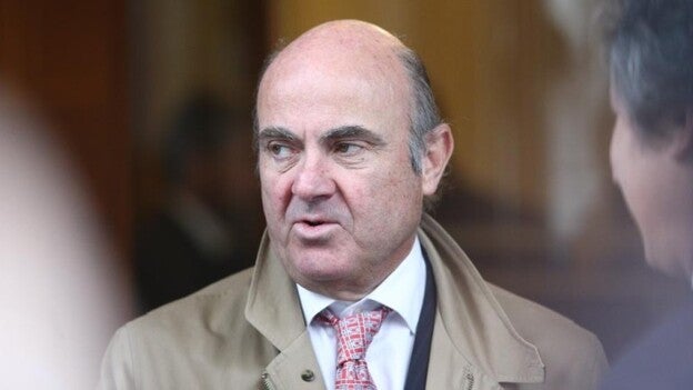Guindos asegura que la independencia de los bancos centrales es «crucial»