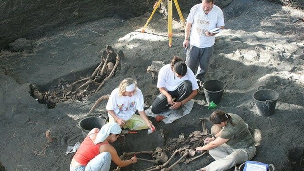 Canarias busca más de 2.000 desaparecidos del franquismo