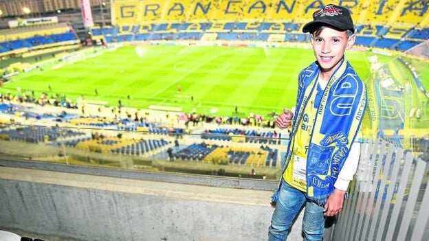 Nico hace su sueño realidad con Ahembo