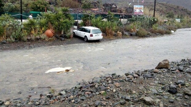Cerrado el acceso a Arteara por Fataga