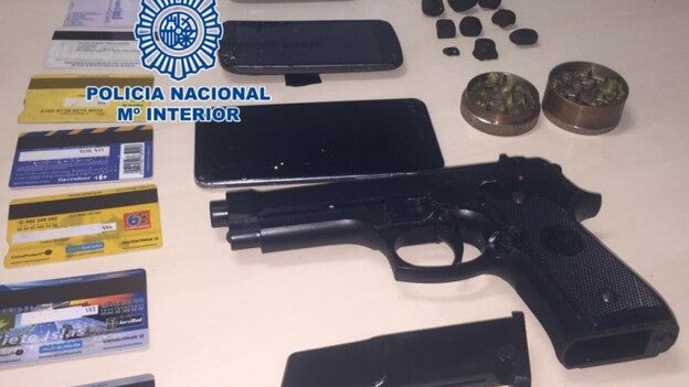 Caen dos traficantes de droga en Tenerife