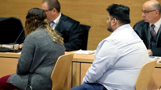 El niño de 3 años estaría vivo si hubiera ido al médico, según las forenses