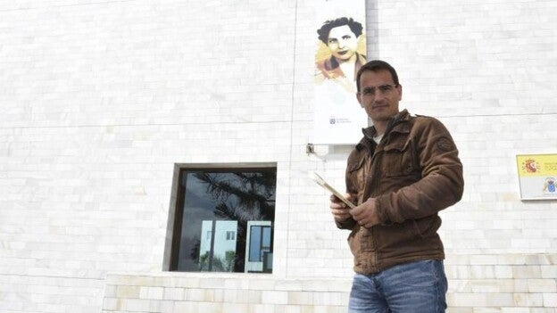 Rende novela el origen de las creencias