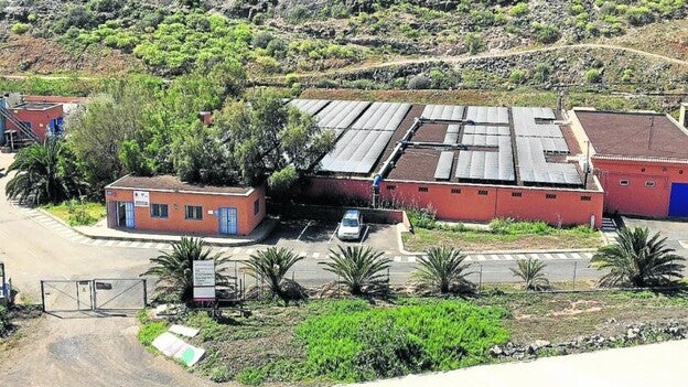 El Ayuntamiento financia una depuradora que no le competía