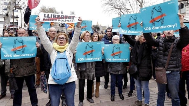 La fiscalía regional de Schleswig-Holstein se encargará de Puigdemont