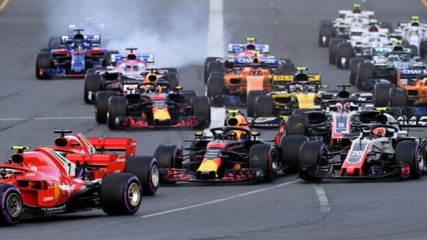 Vettel da primero en Australia y Alonso acaba quinto
