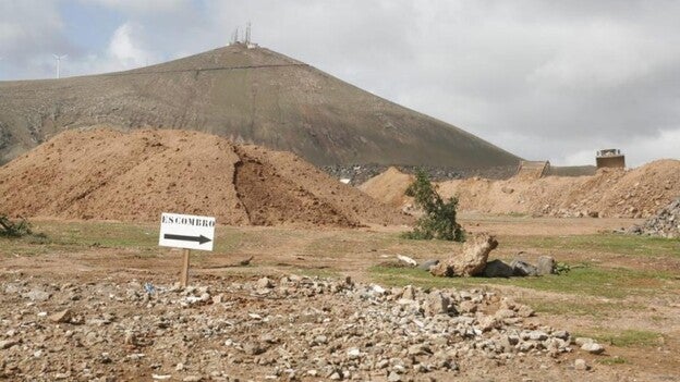 El Gobierno tramita eliminar las cuatro grandes escombreras