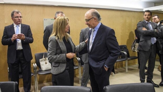 Canarias confía en poder invertir todo su superávit