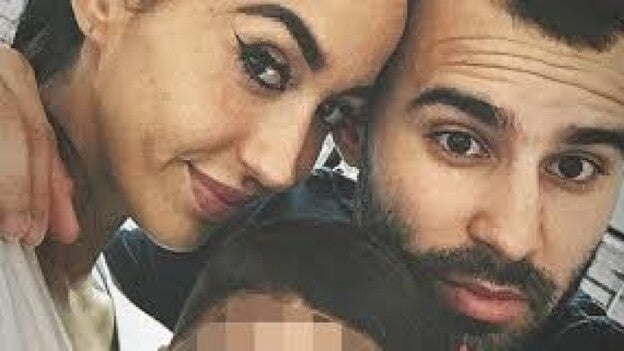 Aurah a Jesé: «Perro sin corazón»