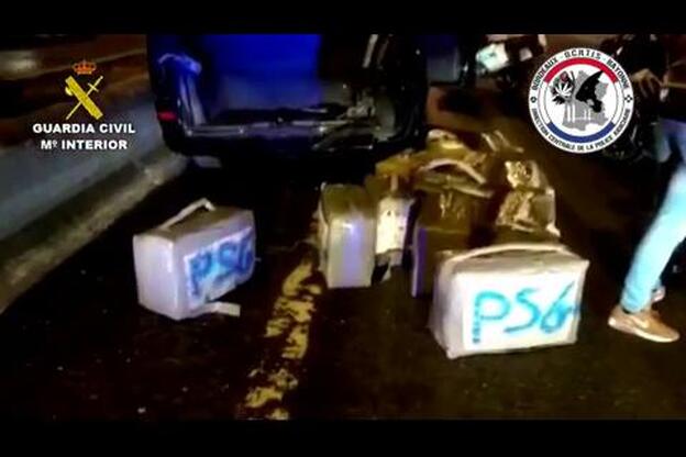 Desarticulada una organización que transportaba droga desde España a Francia