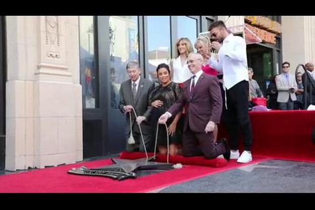 Eva Longoria recibe su estrella en el Paseo de la Fama de Hollywood
