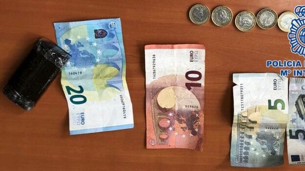 Lo sorprenden en un control con 50 gramos de hachís