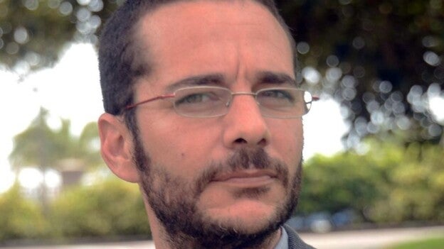 Sanidad indaga la omisión de un testamento vital en el Negrín