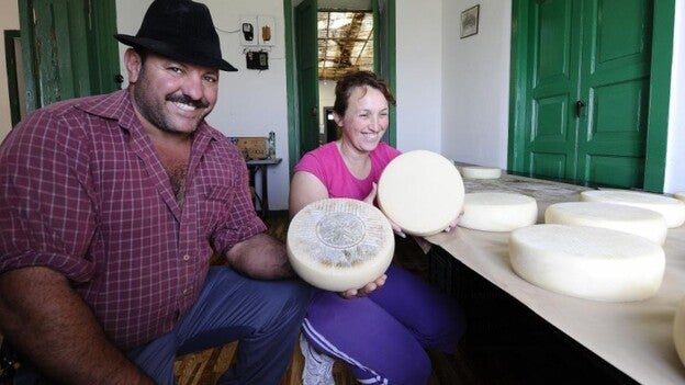 El Gobierno veta a Proquenor la gestión de la DOP Queso de Flor de Guía
