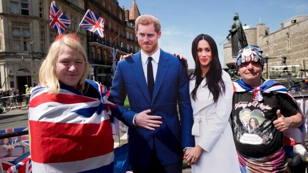 Windsor se engalana para la boda real, a la que no irá el padre de la novia
