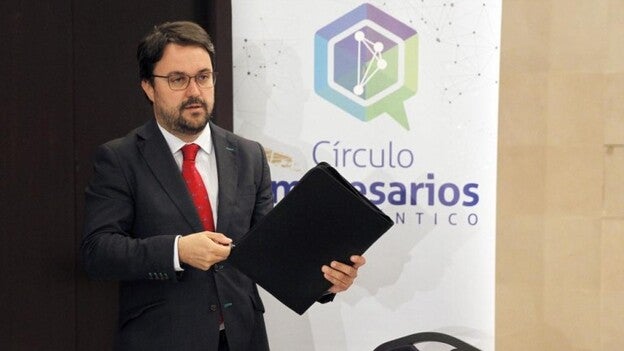 Antona: «La dimisión de Negrín llega tarde y mal»