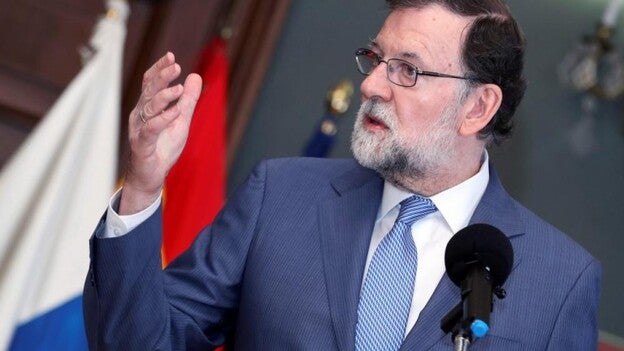 Rajoy pacta con el PSOE y Cs prolongar el 155 en Cataluña