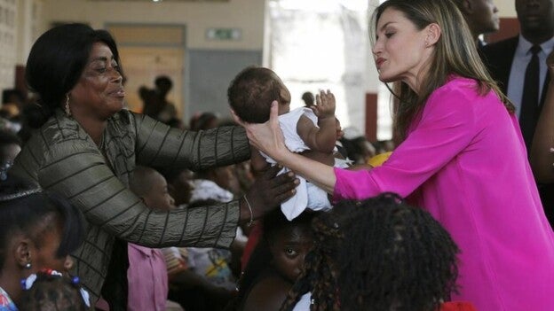 La reina Letizia, con la cooperación española en el Haití más pobre