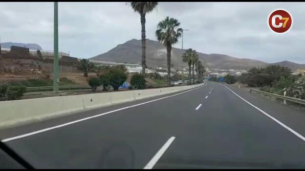 Circula en dirección contraria hacia Guía