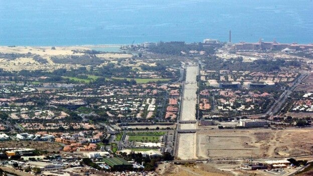 Los constructores denuncian una «nueva moratoria extrahotelera»