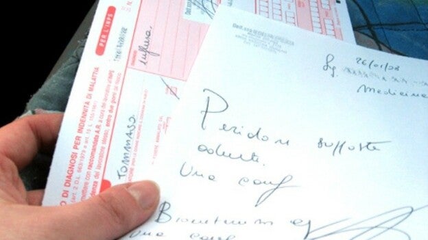 Falsificaba recetas médicas que sisaba