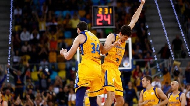 El mejor Granca se resiste a caer (97-70)