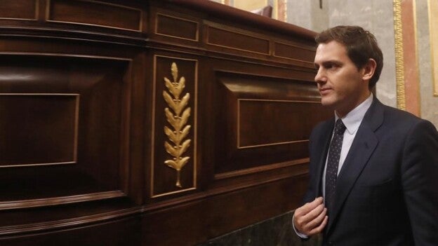 Rivera ve «lamentable» el «campeonato de España de corrupción» entre PP y PSOE