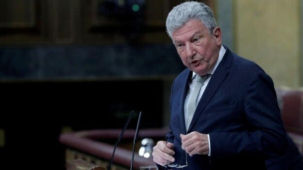 Censura y nueva etapa política