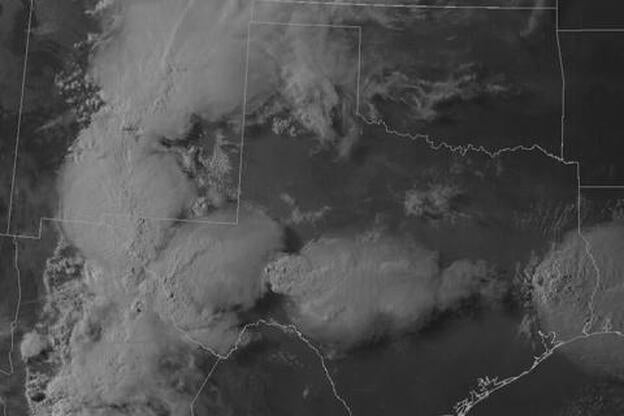 Aterrizaje de emergencia por el granizo