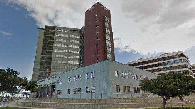 Usan el currículum de otro para un crédito