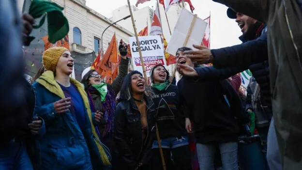Argentina despenaliza el aborto