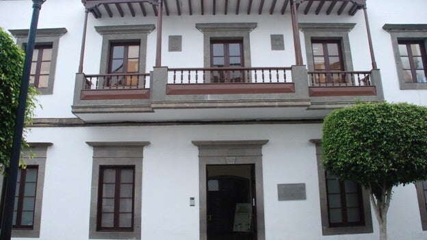 Juzgan al arquitecto de Moya por dar licencias a cambio de dinero