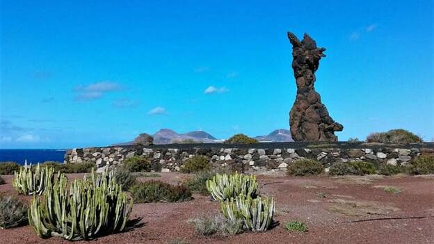 La escultura ‘El Atlante’ pasa a ser Bien de Interés Cultural