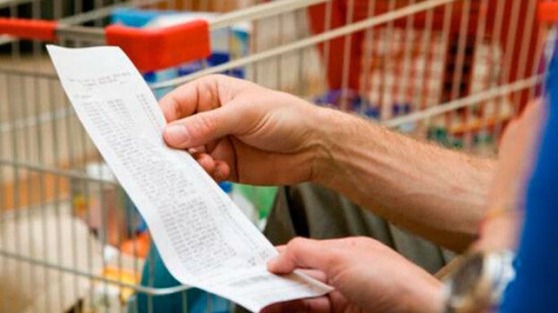 Canarias registra el segundo gasto medio por hogar más bajo del país