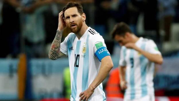 Croacia aprieta la soga a Argentina (3-0)