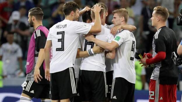 Kroos sujeta la corona de Alemania (2-1)