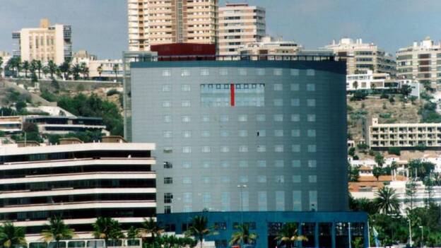 Detenido un hombre por falsificación documental