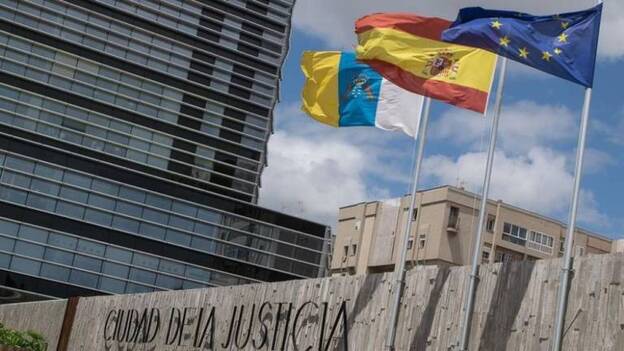 Decirle «qué buena estás» a una subordinada es acoso sexual