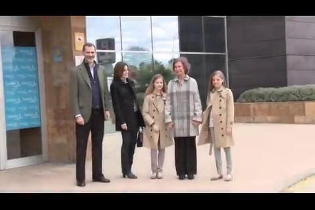 Las hijas de los reyes, a un campamento de verano en EE UU