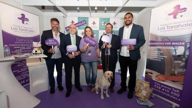 Los perros protagonizan la feria animal