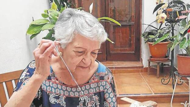 «A las obras de arte que confeccionan las caladoras es imposible ponerle precio»