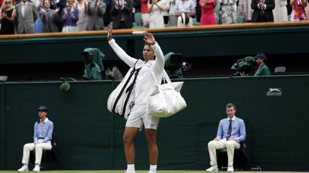 Nadal sucumbe bajo techo ante Djokovic