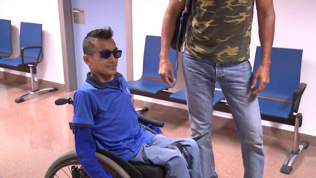 El doctor Cavadas une a un joven partido en dos